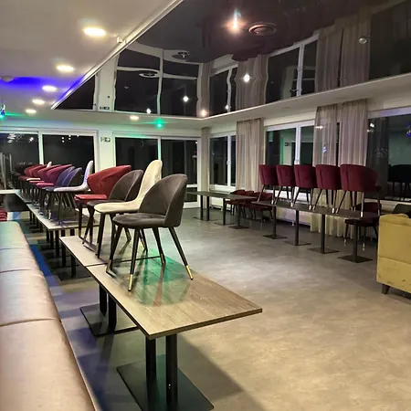 Rhein Lahn 酒店 兰施泰因